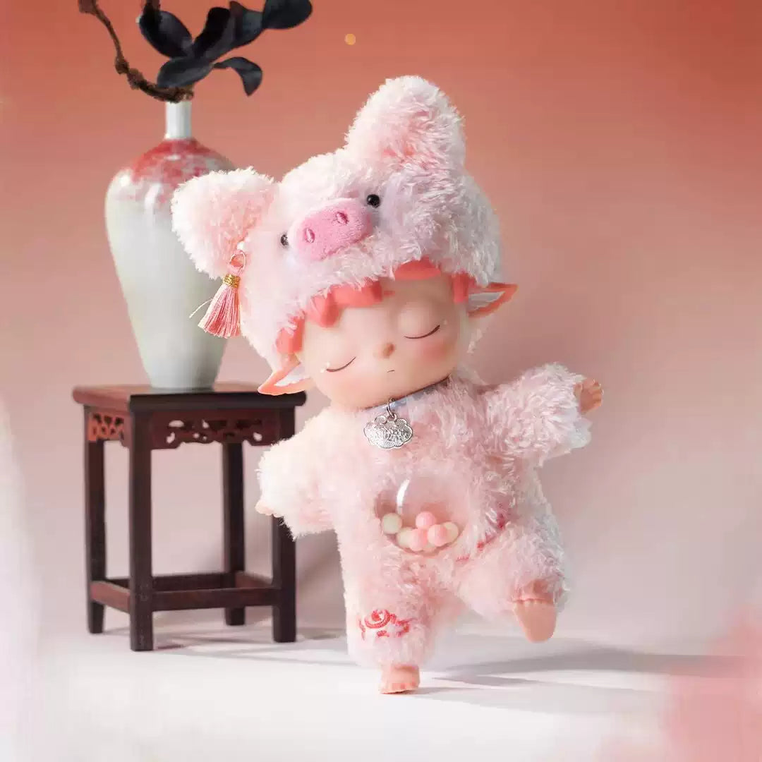 MIMI LEISURELY ELF SERIES VINYL PLUSH