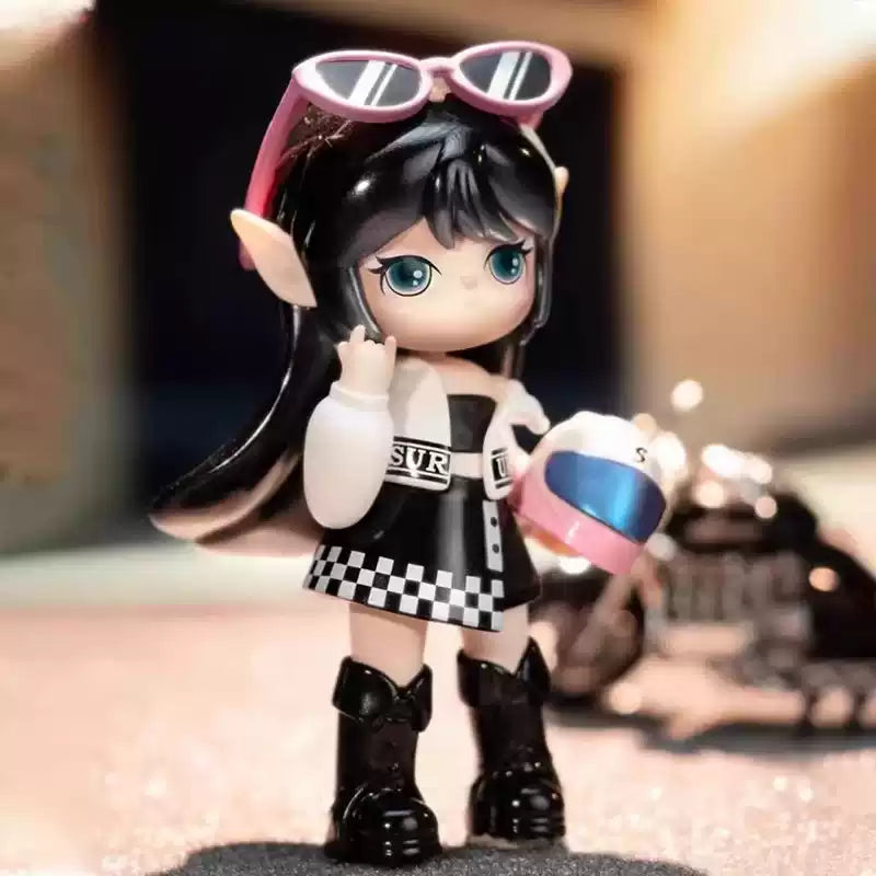 SURI COLORFUL A GIRLS SERIES TOYS DOLLS