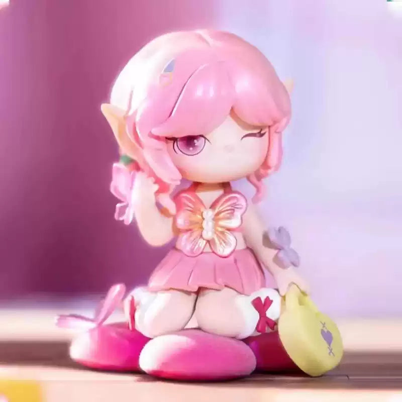 SURI COLORFUL A GIRLS SERIES TOYS DOLLS