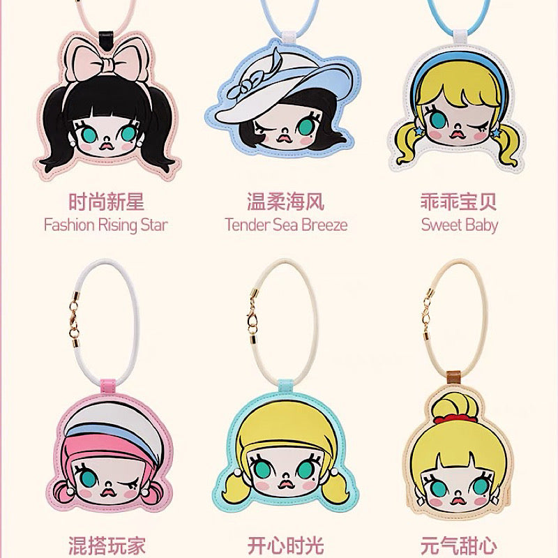 MOLLY DAILY LOOK SERIES CARDHOLDER PENDANT
